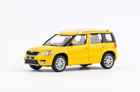 Skoda  - Yeti FL 2013 yellow - 1:43 - Abrex - 143AB-031GT - ab143AB-031GT | The Diecast Company