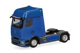 Mercedes Benz  - Actros L blue - 1:87 - Herpa Trucks - H318389 - herpa318389 | The Diecast Company