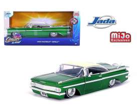 Chevrolet  - Impala 1959 green - 1:24 - Jada Toys - 35592 - jada35592 | The Diecast Company