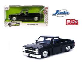 Chevrolet  - C10 1985 black - 1:24 - Jada Toys - 35852 - jada35852 | The Diecast Company