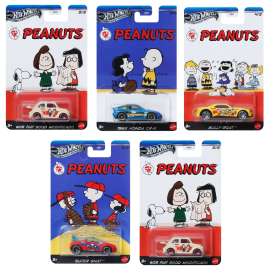 Assortment/ Mix  - Peanuts mix various - 1:64 - Hotwheels - GDG83 - hwmvGDG83-977H | The Diecast Company