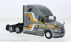 Freightliner  - Coronado 2018 grey - 1:43 - IXO Models - tr211 - ixtr211 | The Diecast Company