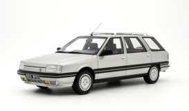 Renault  - 21 Nevada 1988 argent metallic - 1:18 - OttOmobile Miniatures - OT479 - otto479 | The Diecast Company