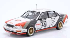 Audi  - V8 Quattro  1990 white/black/red - 1:18 - Werk83 - W1801501 - W1801501 | The Diecast Company