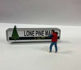 Figures diorama - BTTF Lone Pine  - 1:43 - Cartrix - CTLEBTF1B | The Diecast Company