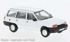 Opel  - Kadett E Carav 1985 white - 1:87 - Brekina - pcx870496 - PCX870496 | The Diecast Company