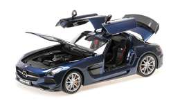 Mercedes Benz AMG - SLS Black Series 2013 blue metallic - 1:18 - Minichamps - 110032026 - mc110032026 | The Diecast Company