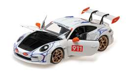 Porsche  - 911 (992) GT3RS 2023 white/orange - 1:18 - Minichamps - 110062041 - mc110062041 | The Diecast Company