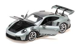 Porsche  - 911 (992) GT3RS 2023 silver - 1:18 - Minichamps - 110062044 - mc110062044 | The Diecast Company