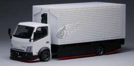   - Wing Truck white - 1:64 - Mot Hobby - MT6404B3 - MT6404B3 | The Diecast Company