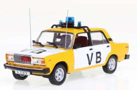 Lada  - VAZ 2107 orange/white - 1:43 - Fox18 - FOX43035 - FOX43035 | The Diecast Company