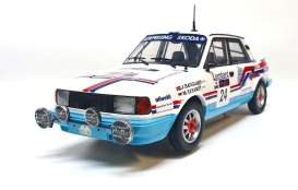 Skoda  - 130 LR 1986 white/red/blue - 1:18 - Fox18 - FOX18-057 - FOX18-057 | The Diecast Company