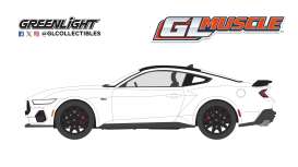 Ford  - Mustang 2024 white - 1:64 - GreenLight - 13370F - gl13370F | The Diecast Company