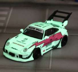   - RWB 993 green/pink - 1:64 - Street Weapon - STW021B - STW021B | The Diecast Company