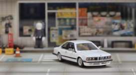 BMW  - E24 635 CSI white - 1:64 - Street Weapon - STW065 - STW065 | The Diecast Company