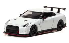 Nissan  -  GT-R Nismo (R35) 2015 pearl white - 1:64 - Carnel - CN640017 - CN640017 | The Diecast Company